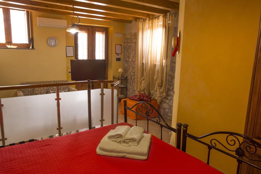 Casa Vacanze Caccamo Santa Lucia Villa ภายนอก รูปภาพ